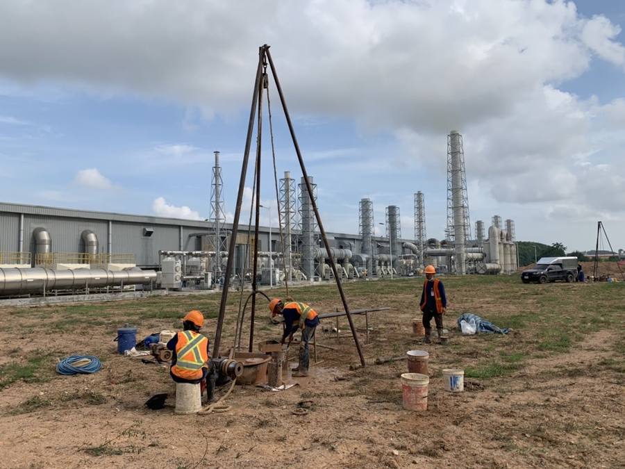 เจาะสำรวจดินโรงงานอุตสาหกรรม จ.ระยอง Soil boring industrial plant Rayong Thailand