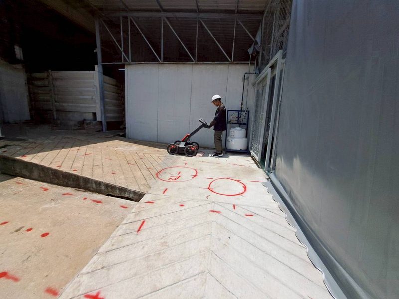 Ground Penetrating Radar — สแกนหาแนวท่อใต้พื้นคอนกรีตในอาคาร พร้อมมาร์คตำแหน่งบนพื้น